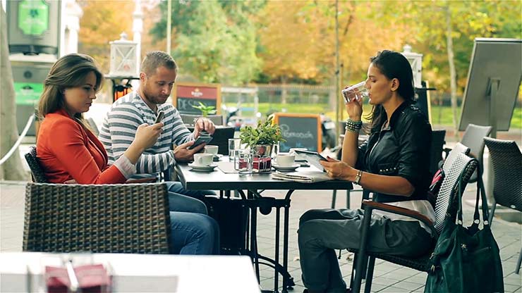 In Spain, the purpose of going out for lunch is catching up with friends or family (Credit: Klaus Vedfelt/Getty Images)