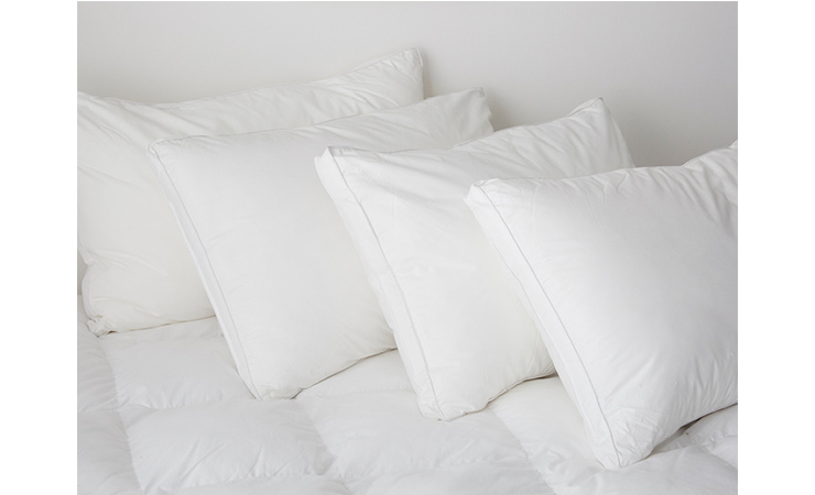 hotel pillows