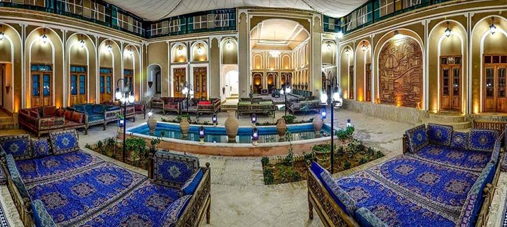 کریاس پالاس میبد یزد،