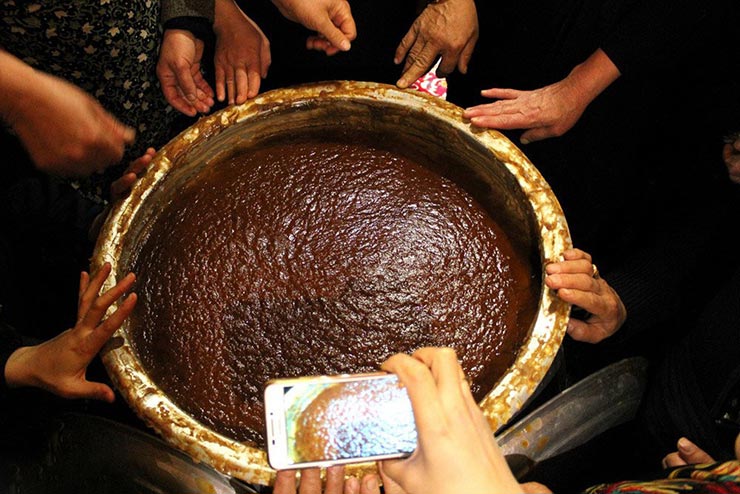 سمنو پزون