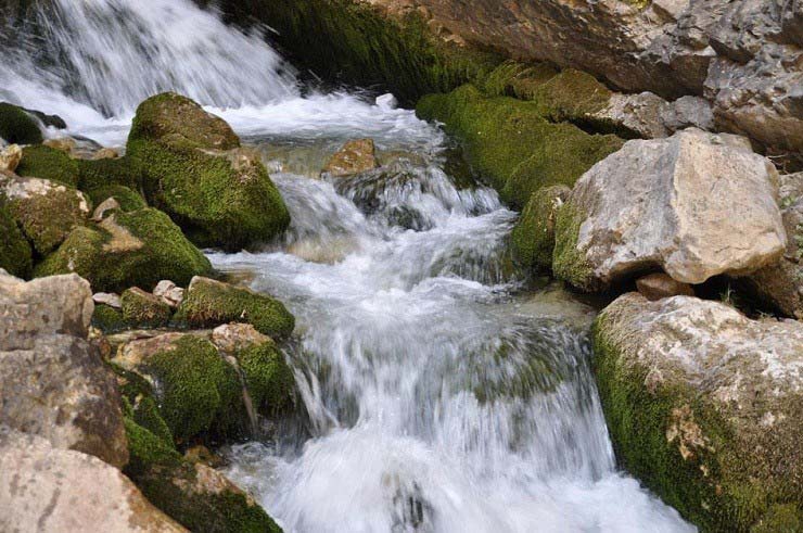 آبشار تنگه ی رود قر