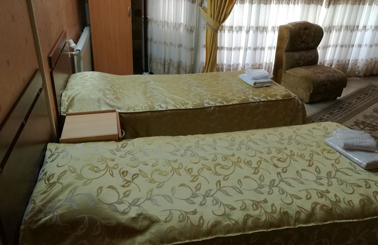 اتاق دو تخته توئین هتل خاتم همدان