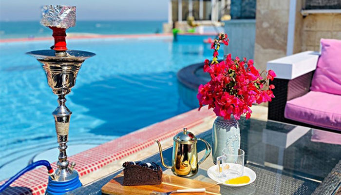 کافی شاپ استخر هتل داریوش