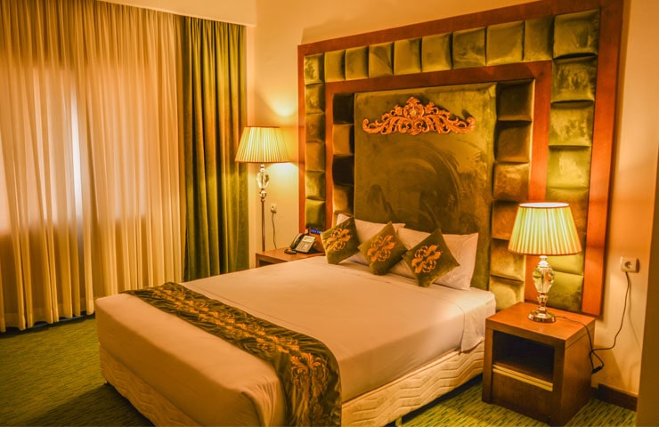 سوئیت دو تخته دبل هتل لیپار چابهار