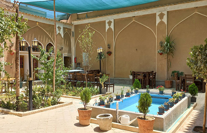 هتل سنتی یاس اصفهان