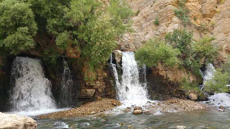 چشمه باغ رستم