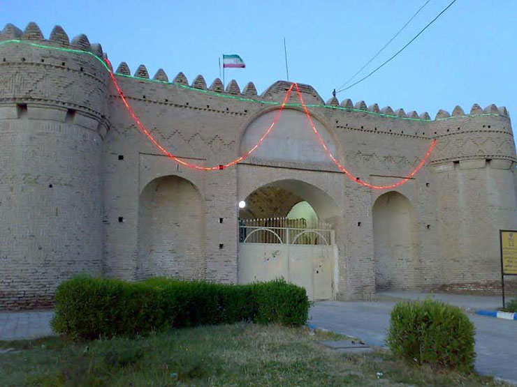 قلعه ناصری ایرانشهر