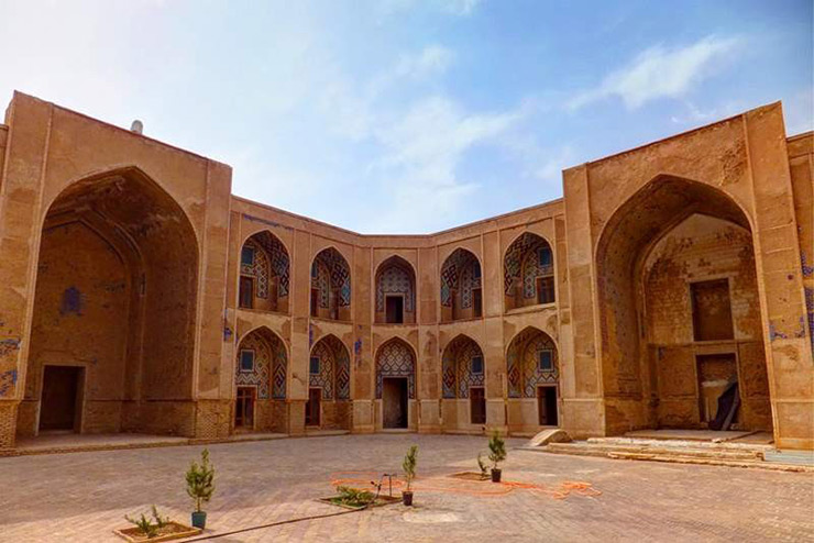 کاروانسرای قطب آباد