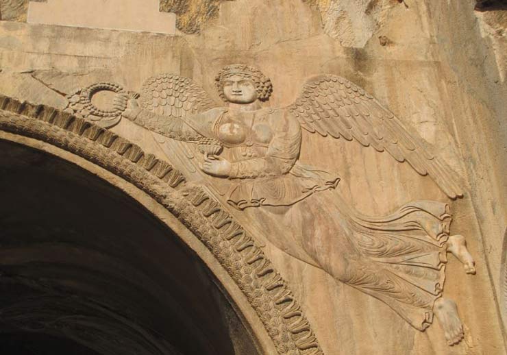 طاق بستان کرمانشاه